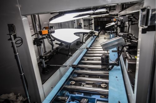 工業(yè)互聯(lián)網(wǎng)進(jìn)入新賽程,誰(shuí)主沉浮